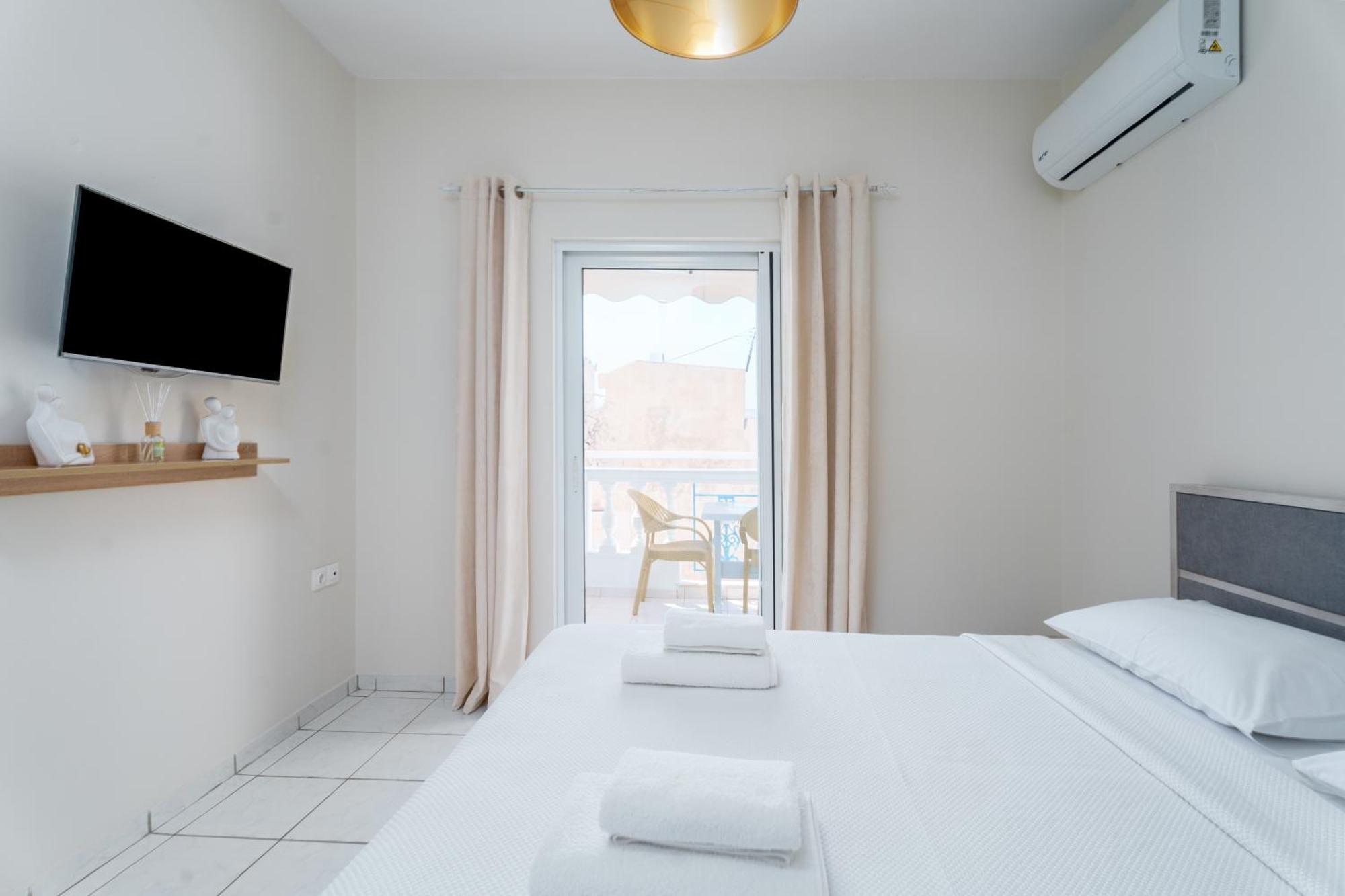 Casa Albastra Rooms & Suites Porto Heli Exteriör bild